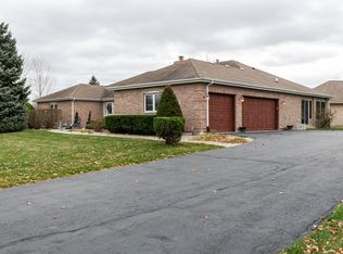 23755 S Raymond Dr, Crete, IL 60417