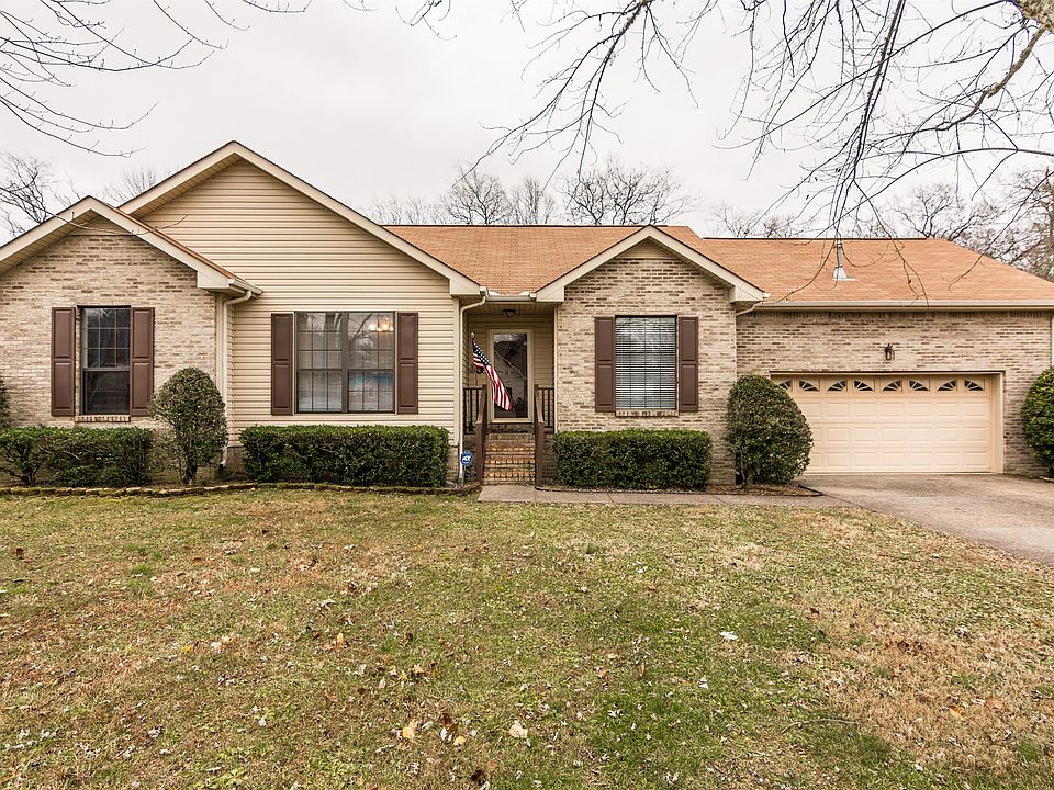 1st image of 179 Wimbledon Ct