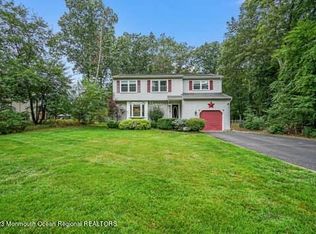 516 Declaration Ln, Jackson, NJ 08527