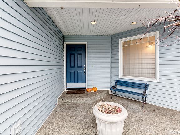 3rd image of 21109 47th Ave E
