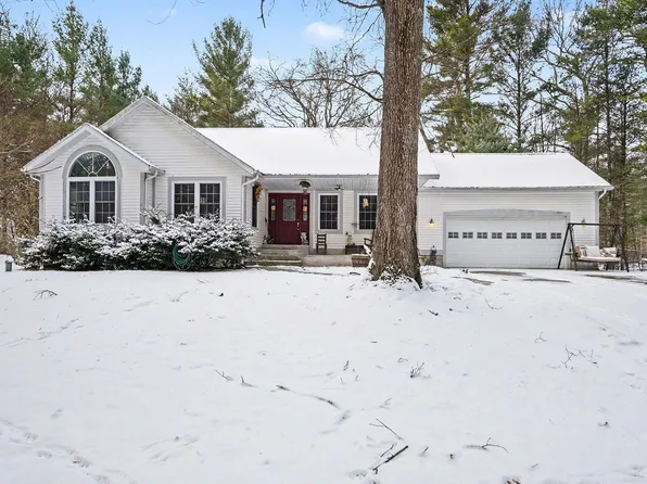 6509 Staple Rd, Twin Lake, MI 49457