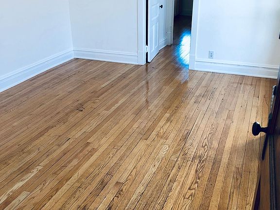 2nd image of 6819 N Olmsted Ave #2