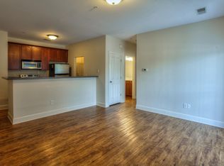 7009 Lenox Village Dr APT 201, Nashville, TN 37211