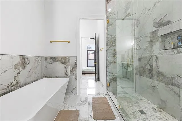 632 Mandeville St #2B — Photo 14
