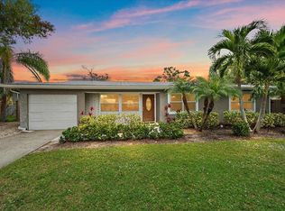 3037 Alta Vista St, Sarasota, FL 34237