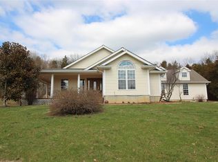 8303 Portland Ln, Dittmer, MO 63023