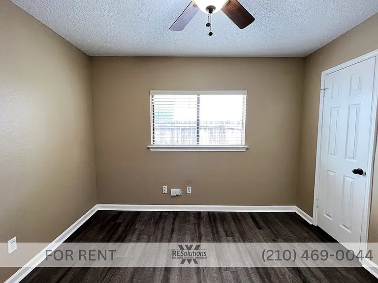 4535 Oakfield Way — Photo 20