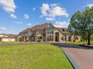 530 Ridge Point Dr, Heath, TX 75126