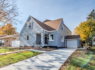 1336 Mandel Ave, Westchester, IL 60154