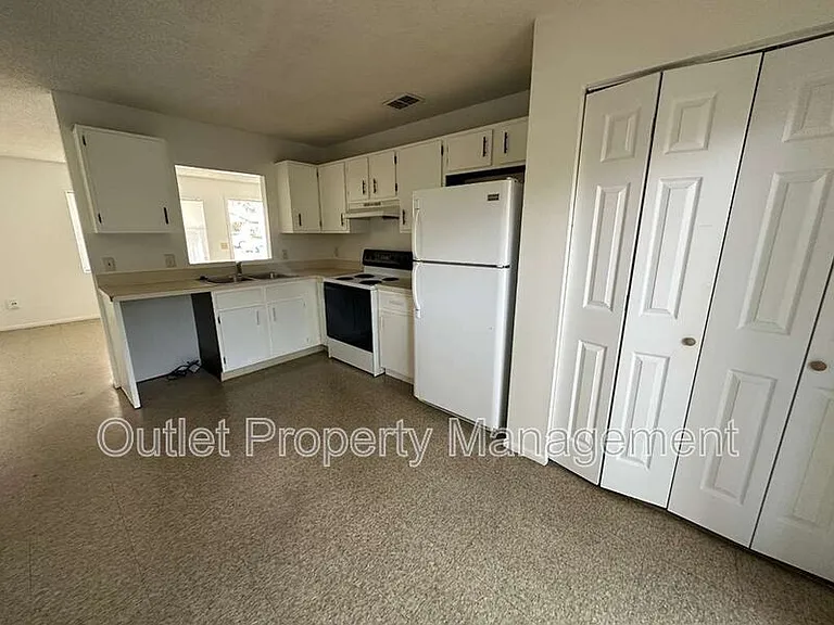 430 S Hill Ave #432TRU — Photo 2
