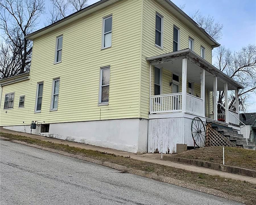 1718 Chestnut St, Hannibal, MO 63401 Zillow