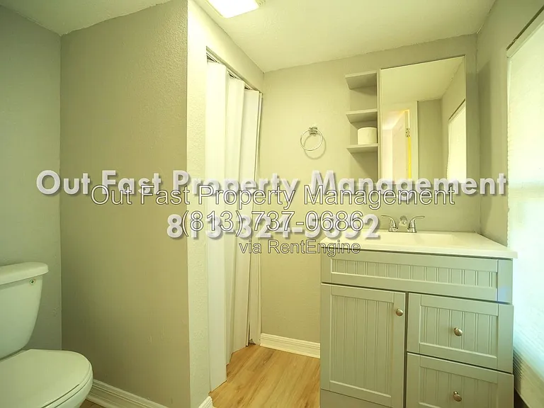 4811 N 30th St — Photo 11