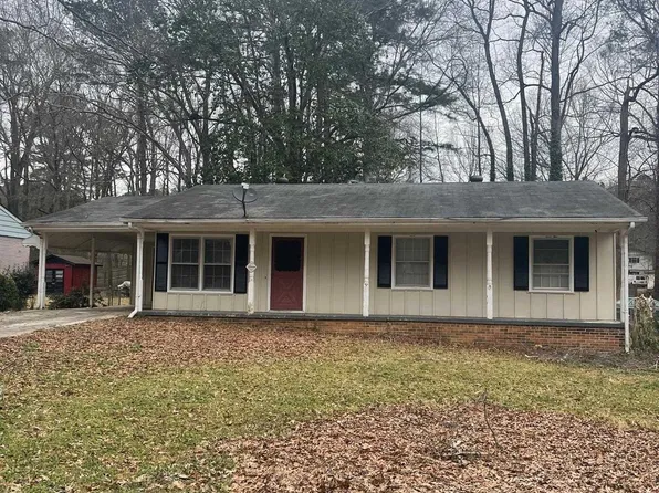 808 S Nottingham Rd, Jonesboro, GA 30236