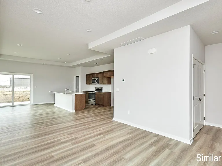 2329 Legacy Dr — Photo 4