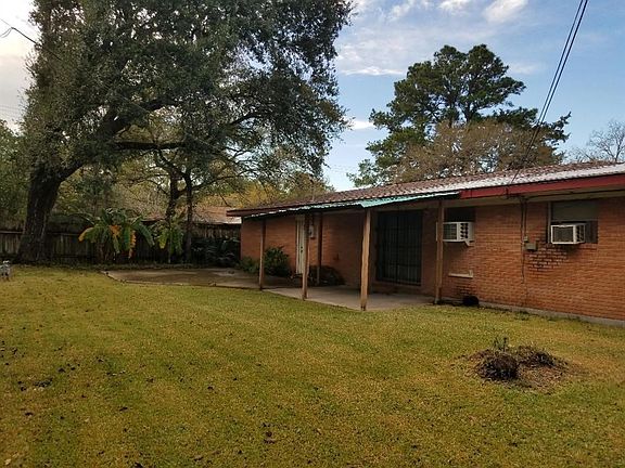 4th image of 8715 James Ln