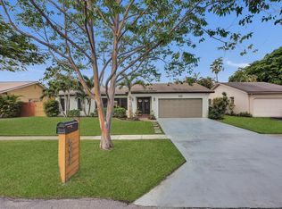 5017 SW 87TH Avenue, Cooper City, FL 33328