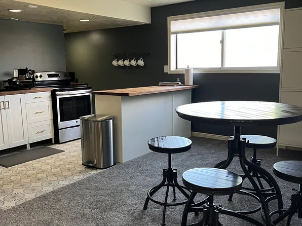 (undisclosed Address), Sandy, UT 84092