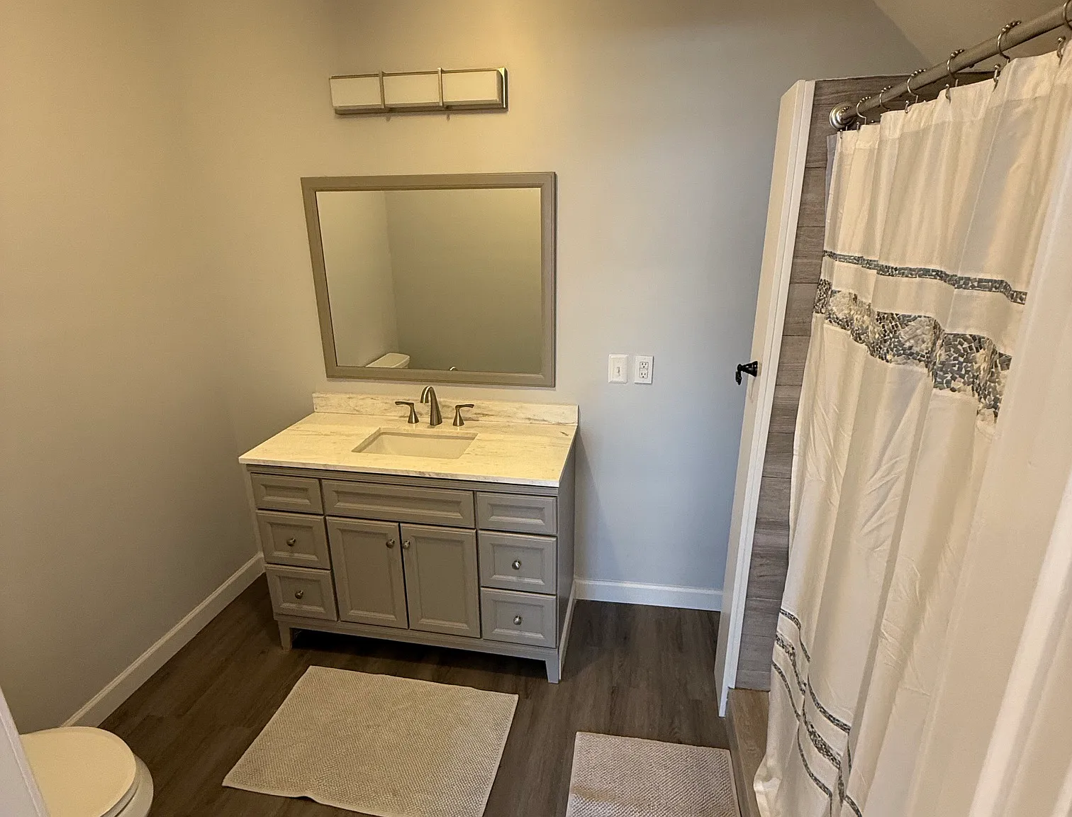 1 bed, $2,000 — Photo 3