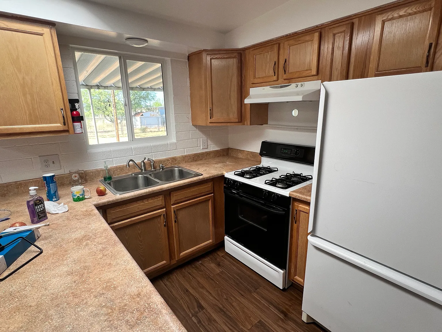 3 bed, 1800 sqft, $1,575 — Photo 2