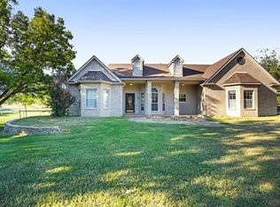 200 Valley Ln, Weatherford, TX 76085