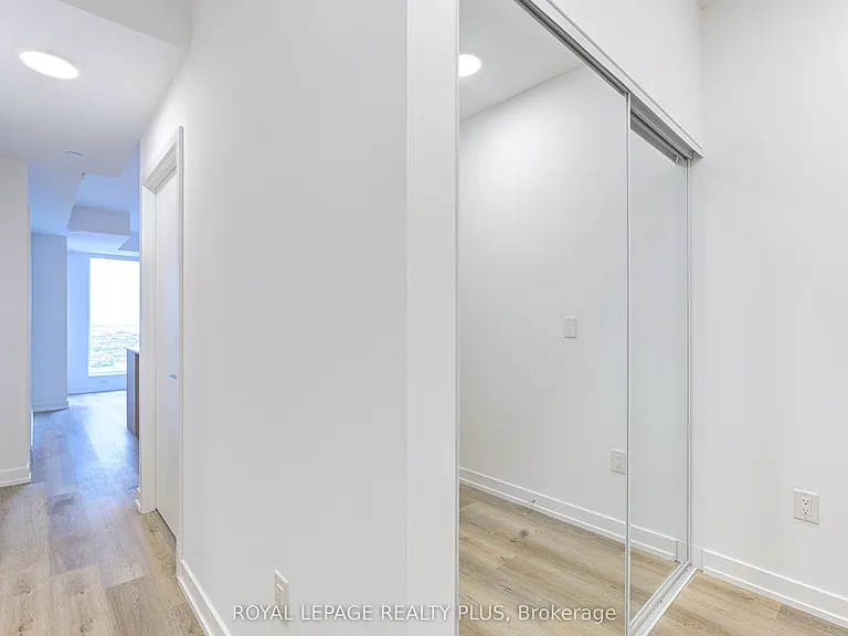 395 Square One Dr #3202 — Photo 10