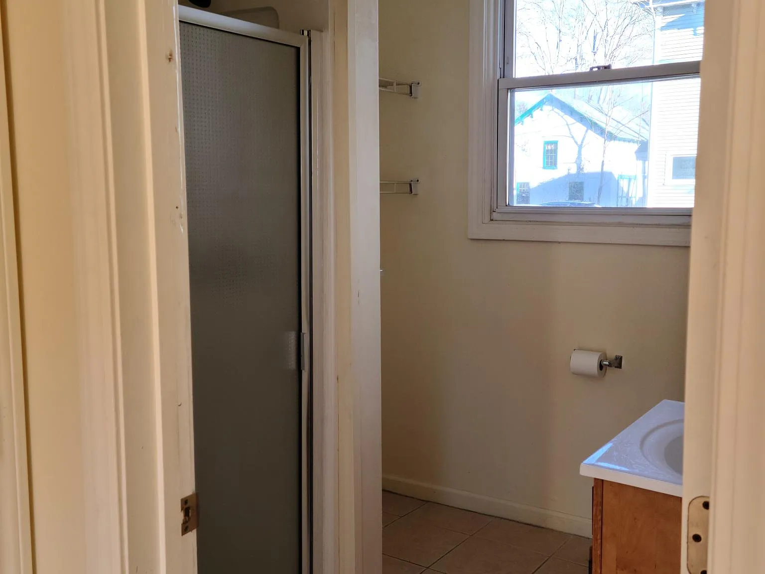 2 bed, 980 sqft, $1,600 — Photo 3