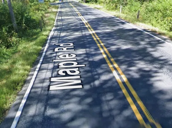 Maple Road, Mansfield, CT 06268