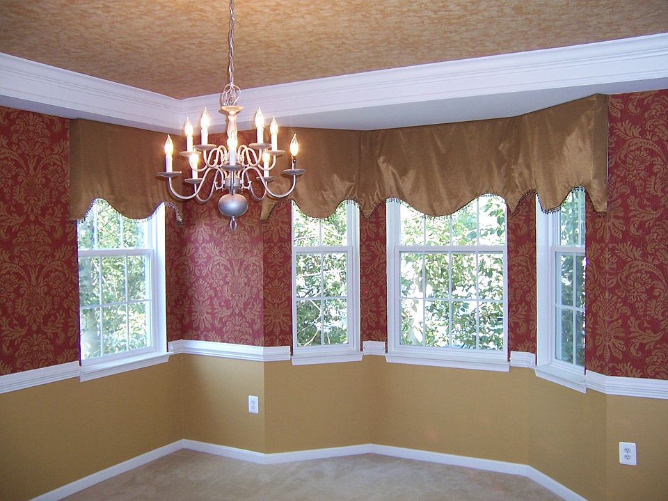 2nd image of 2511 Tower Dr