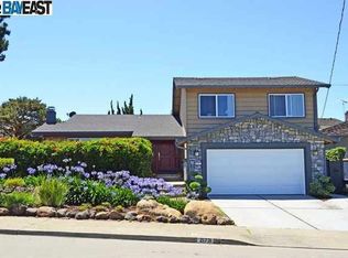 21731 Shadyspring Rd, Castro Valley, CA 94546