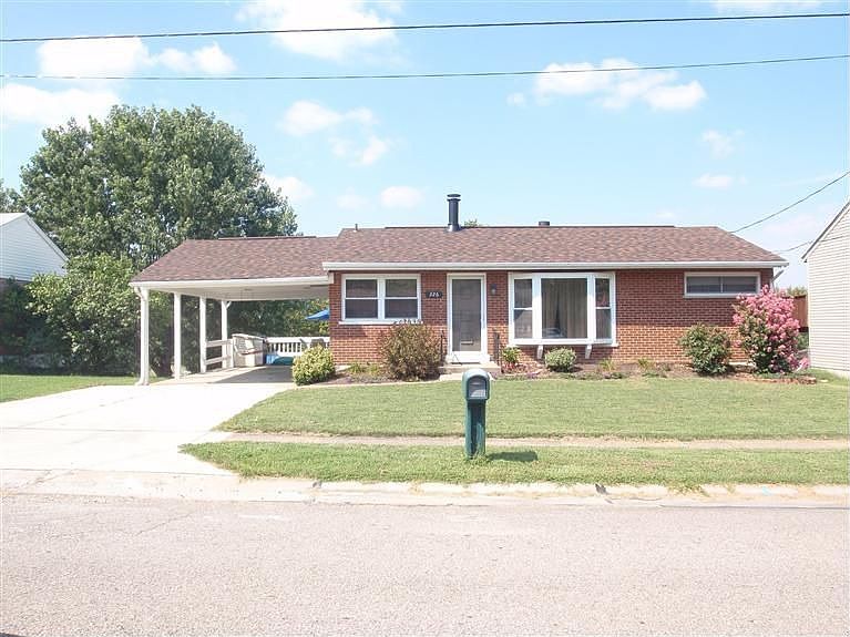 1st image of 326 Rose Dr