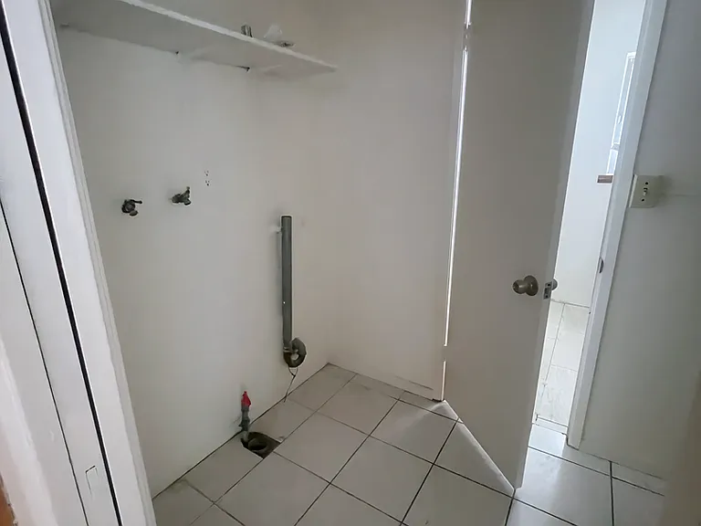 340 Cindy Ct — Photo 18