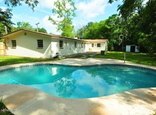 574 Madeira Dr, Orange Park, FL 32073