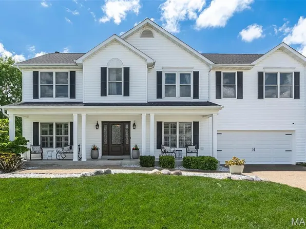 5 Emmons Ct, O'Fallon, MO 63368