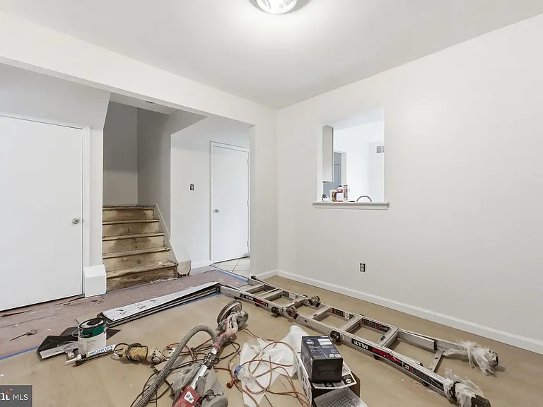 27 Villanova Ct — Photo 12