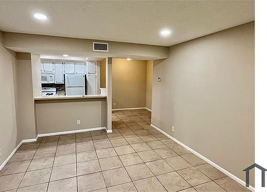 3rd image of 9714 Sepulveda Blvd Unit 124