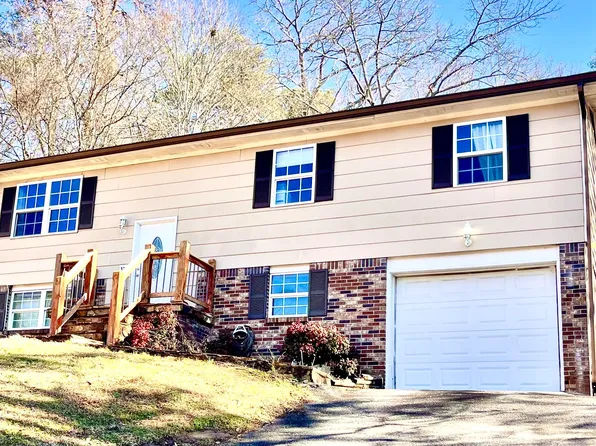 6606 Hillbrook Ln, Hixson, TN 37343