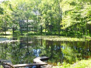 2 Laurel Ln, Danbury, CT 06810