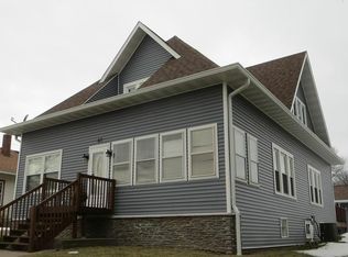 611 Jefferson St, Bellevue, IA 52031