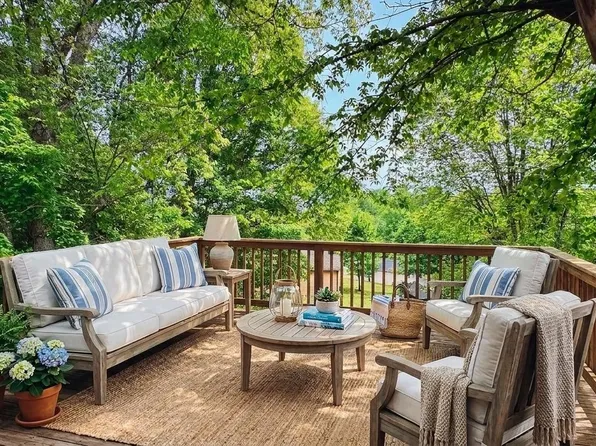 630 Debbie Dr, Hermitage, TN 37076