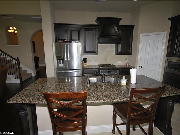 4th image of 1154 Destrehan Dr