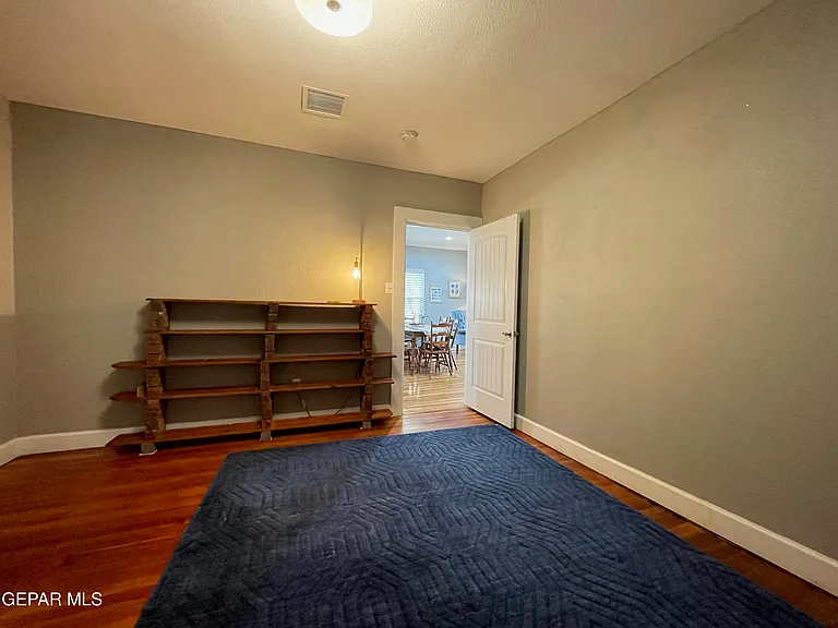 4415 Cumberland Ave — Photo 26