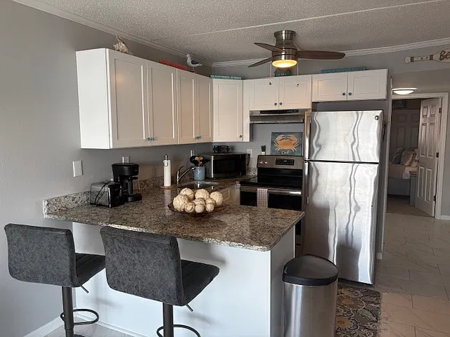 1 bed, 606 sqft, $1,700 — Photo 3