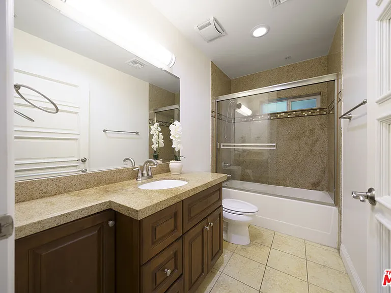 440 S Occidental Blvd #204 — Photo 17