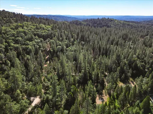 14011 Coronado Ct, Grass Valley, CA 95945