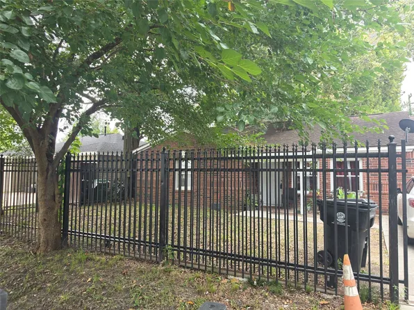 610 John Alber Rd, Houston, TX 77076