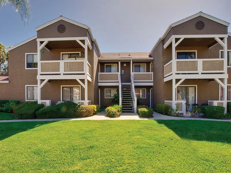 Our community is centrally located in Oceanside just minutes from San Diego