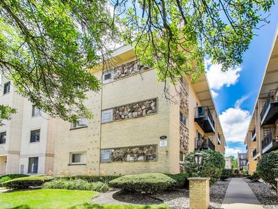 6852 N Northwest Hwy APT 3B, Chicago, IL, 60631