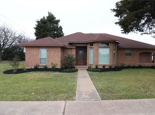 3321 Joe Wilson Rd, Midlothian, TX 76065