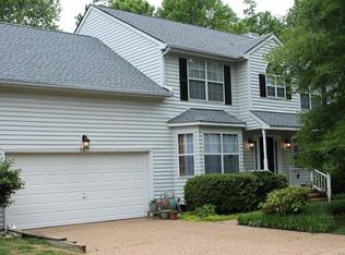 107 Flintlock Rd, Williamsburg, VA 23185