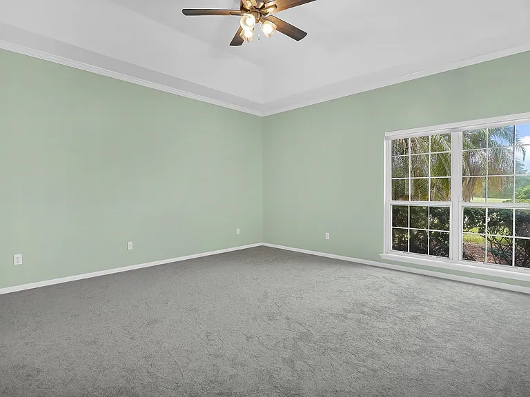 506 Lakeway Dr — Photo 23